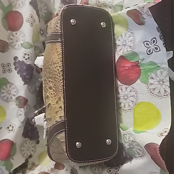 Hand Bag - Picture 4 of 4